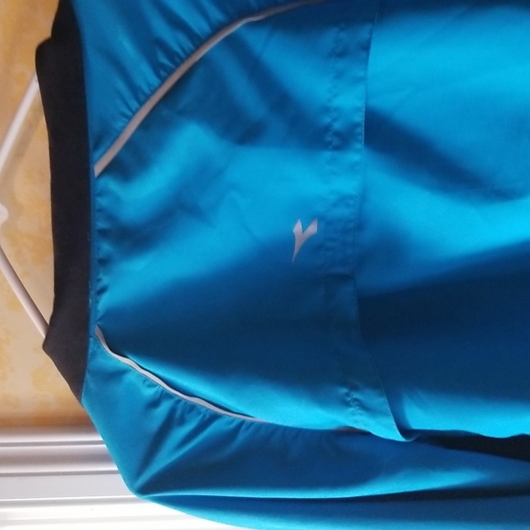 Diadora light weight jacket - Picture 3 of 7
